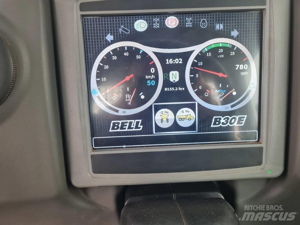 Bell B 30 E 6X6 铰接式自卸车