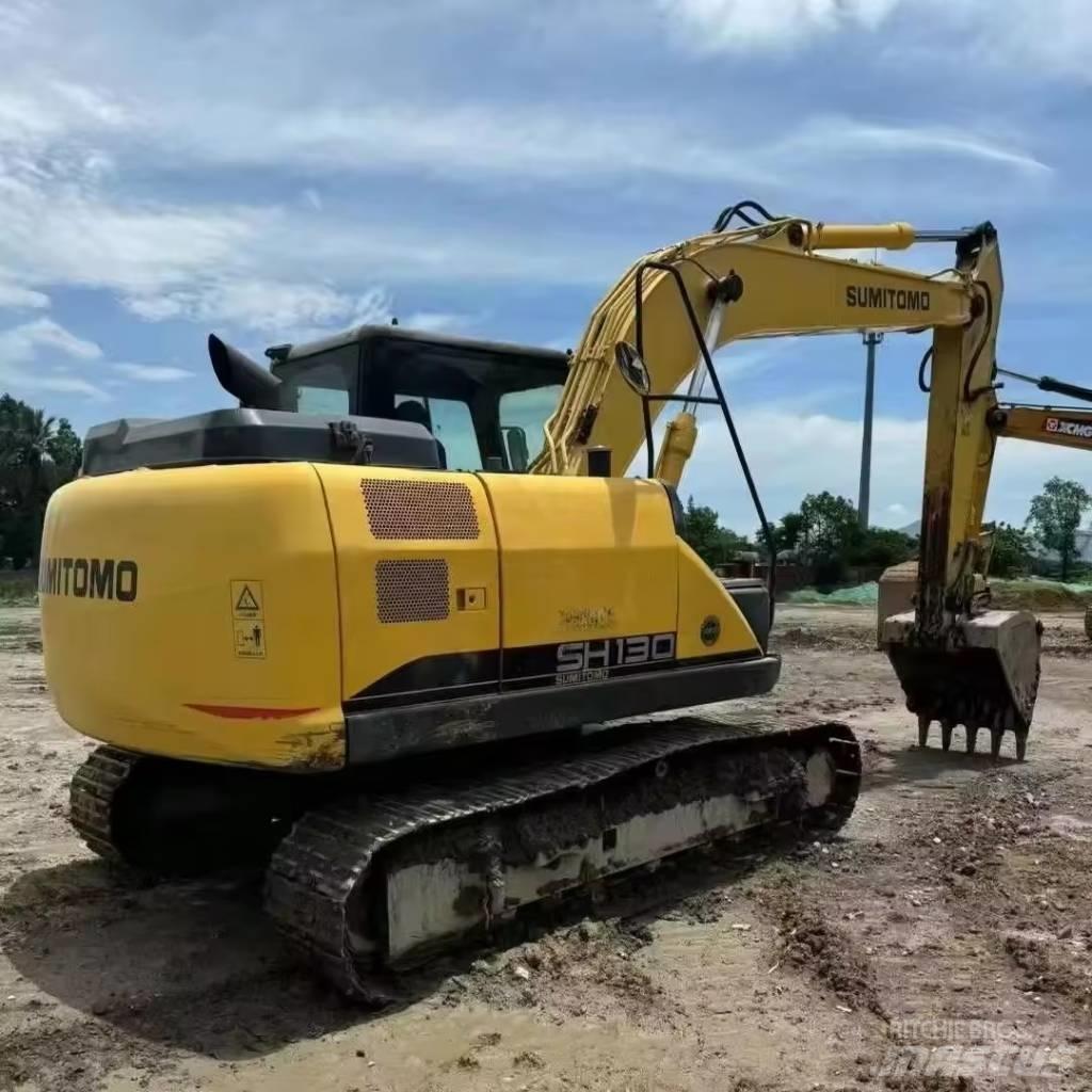 Sumitomo SH130-6 履带挖掘机
