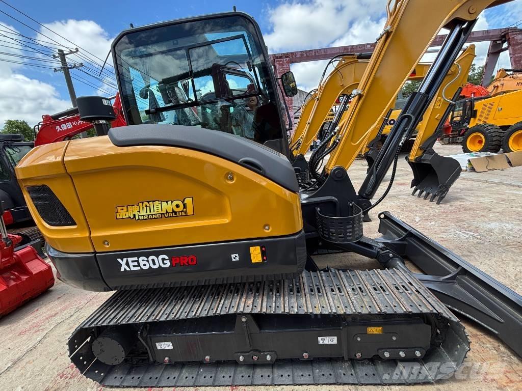 XCMG XE 60 G Pro 小型挖掘机