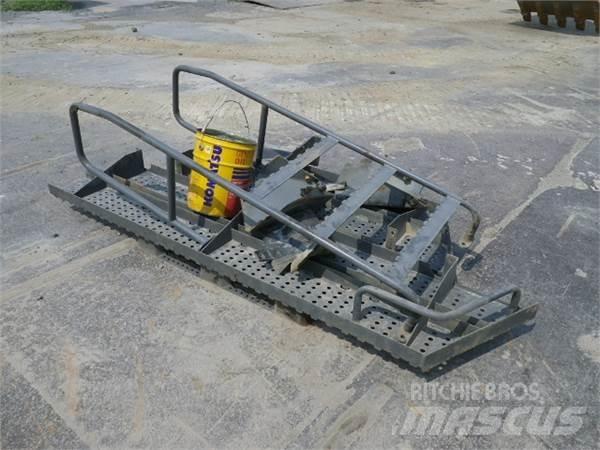 Hitachi ZX450-3 履带挖掘机