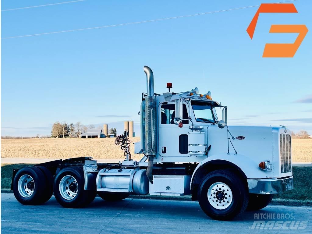 Peterbilt 367 牵引车