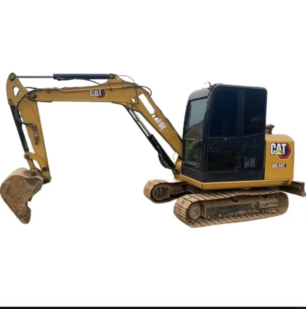 CAT 305.5E2 小型挖掘机