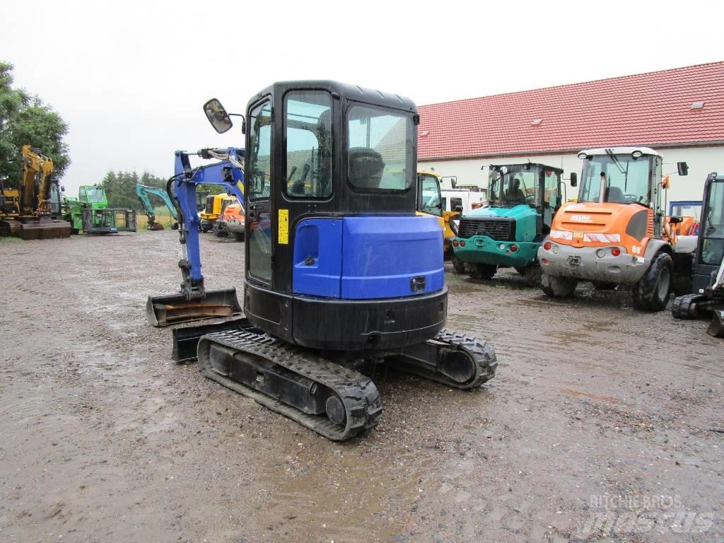 Bobcat E 35 小型挖掘机