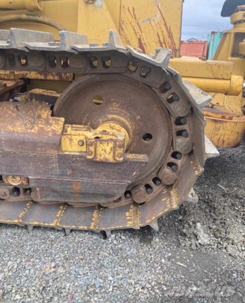 CAT D 5 C 履带式推土机