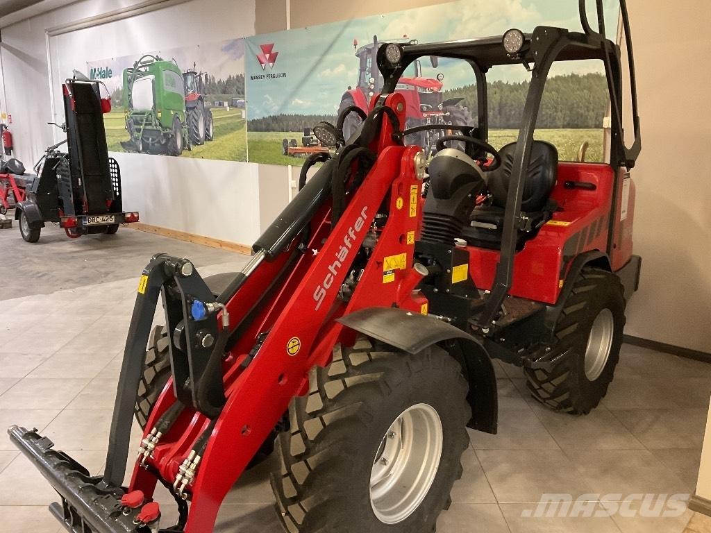 Schäffer 3650 SLT 多功能装载机