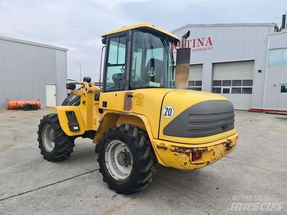 Volvo L 40 B 轮式装载机