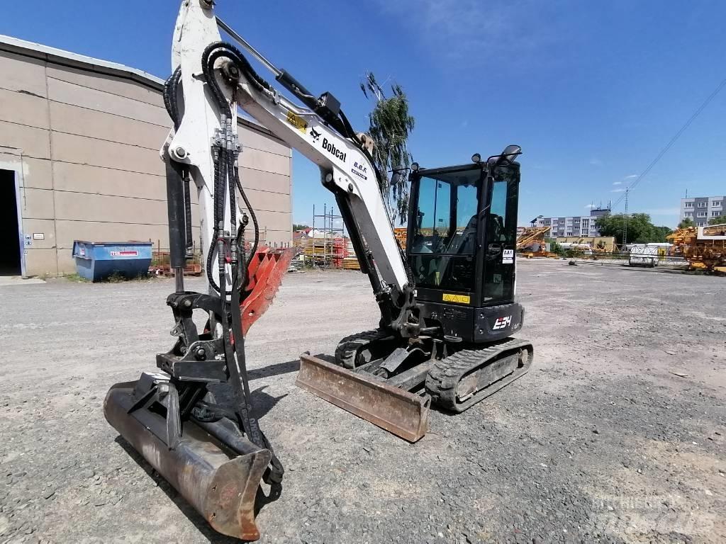 Bobcat E34 小型挖掘机