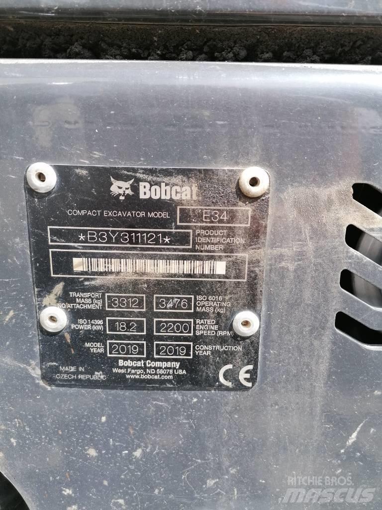 Bobcat E34 小型挖掘机
