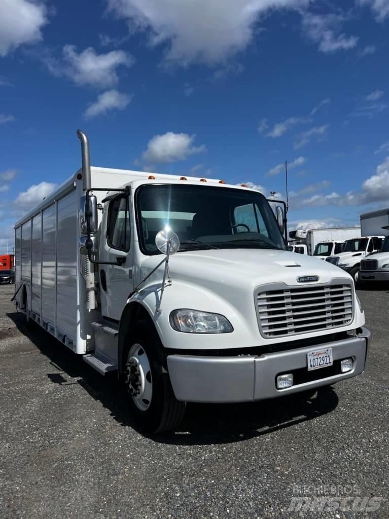 Freightliner M2 106 饮料运输车