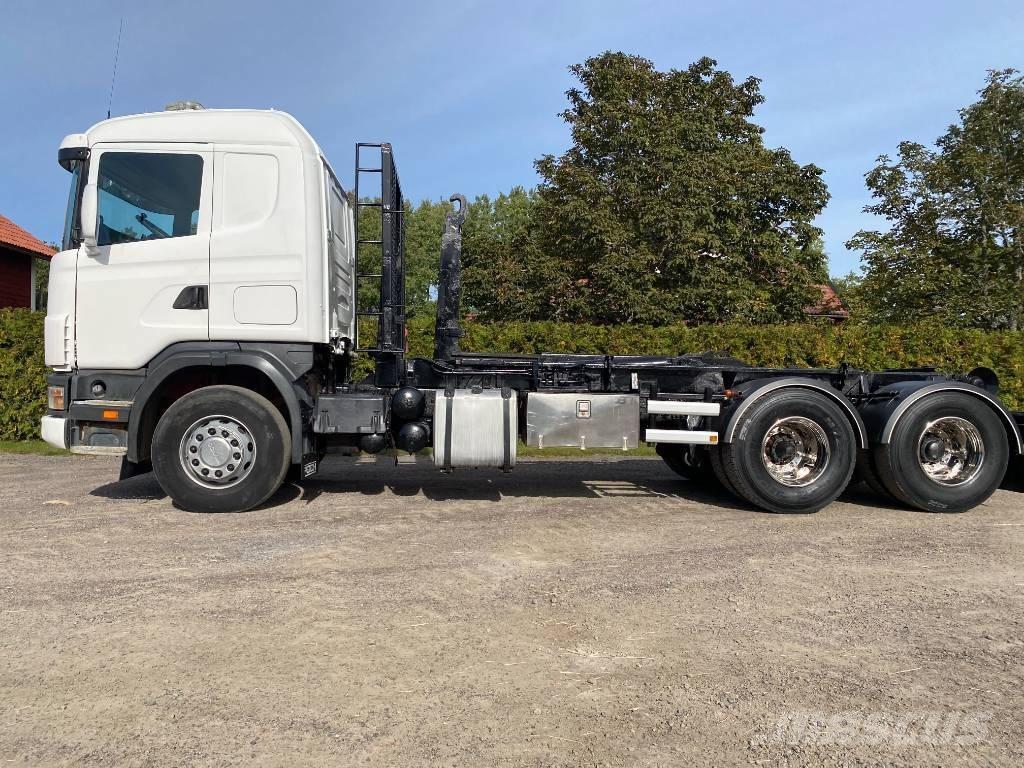 Scania R 144 工程吊钩车