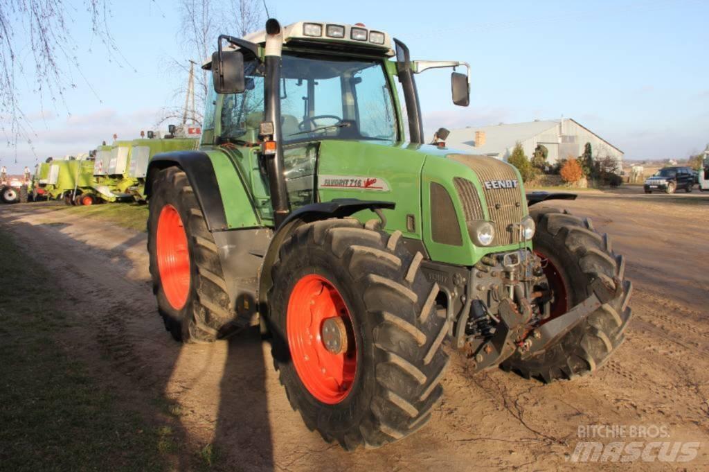 Fendt 716 拖拉机/农用车