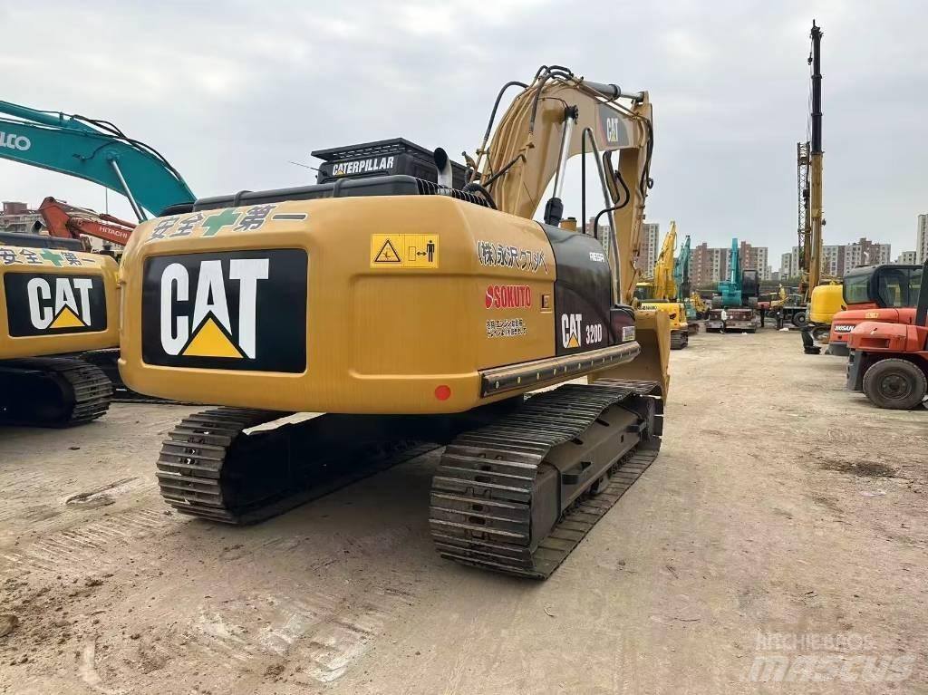 CAT 320 D 履带挖掘机