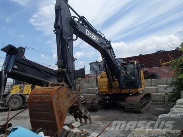 John Deere 245 GLC 履带挖掘机