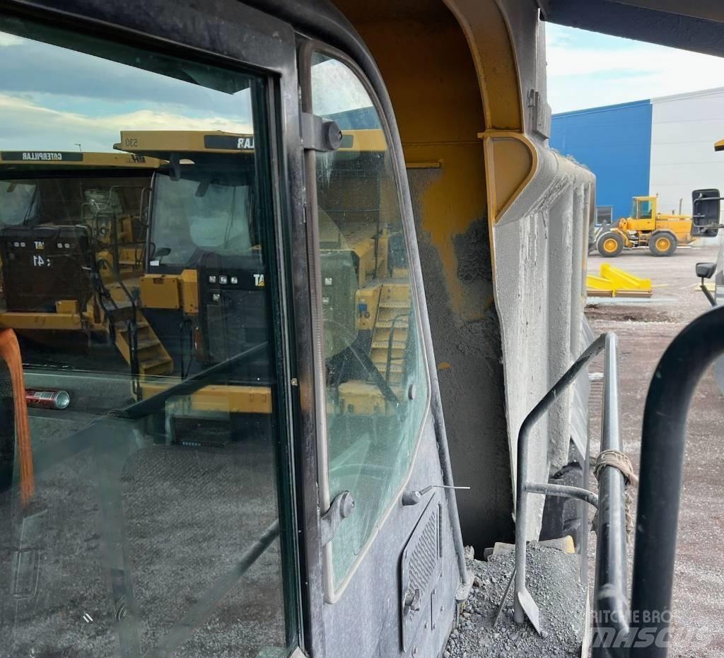 CAT 775 G 刚性自卸车