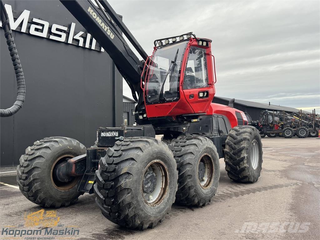 Komatsu 951 收割机