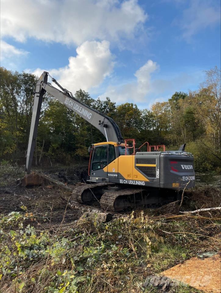 Volvo 250E LR 履带挖掘机