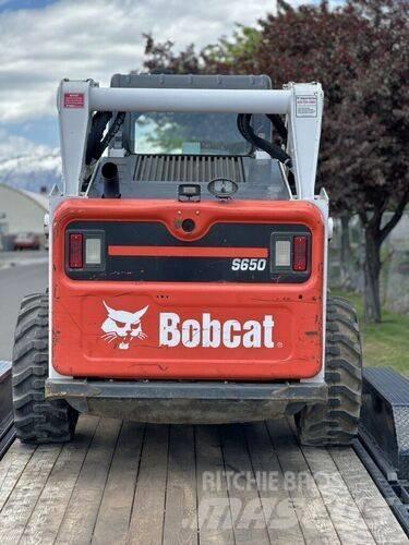Bobcat S650 滑移装载机