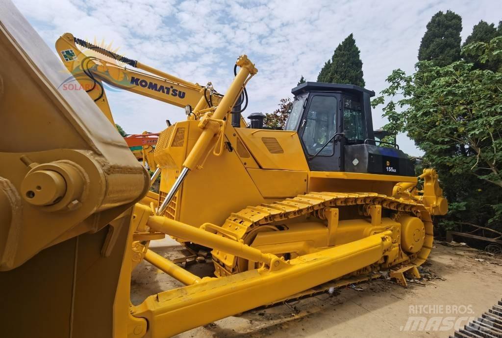 Komatsu D 155 AX 履带式推土机