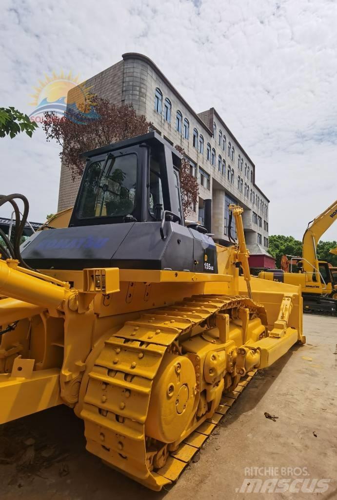 Komatsu D 155 AX 履带式推土机