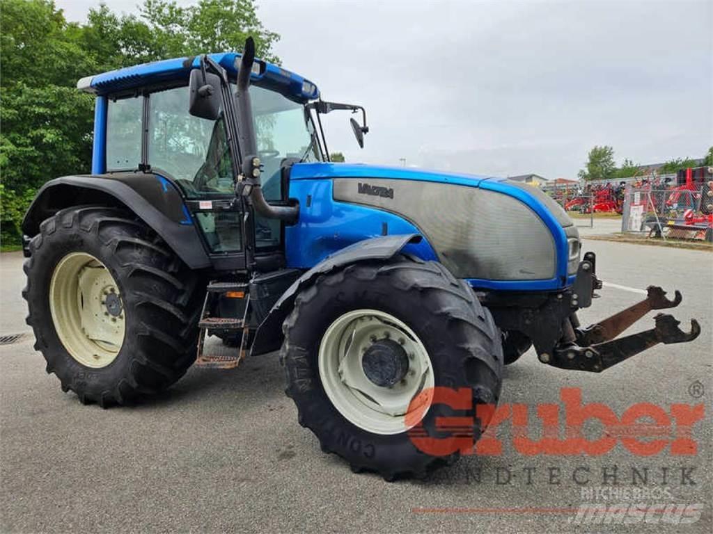 Valtra T 140 拖拉机/农用车