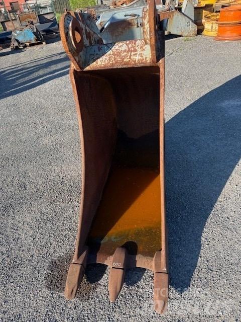 Liebherr R914 600 MM 挖掘机配件