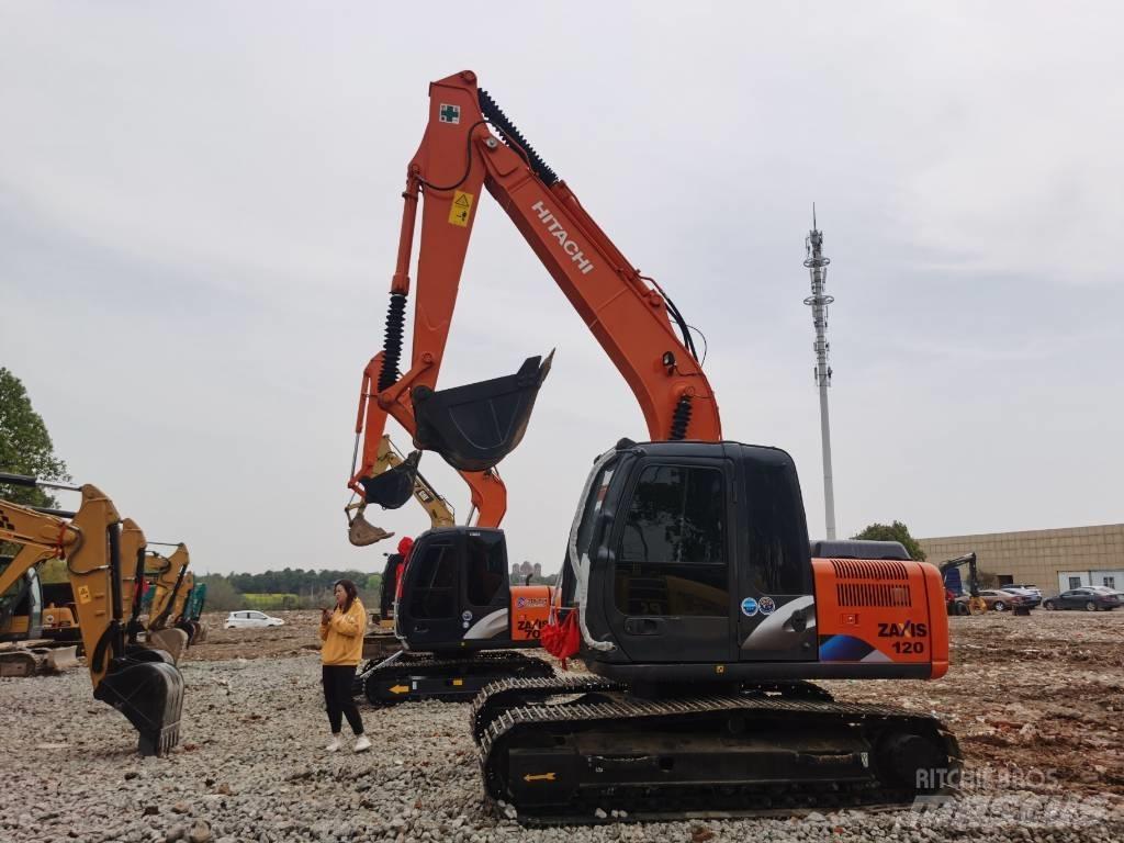 Hitachi ZX 120 履带挖掘机