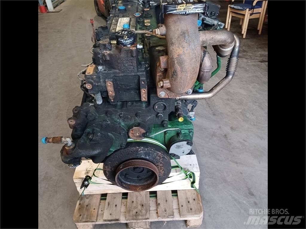 John Deere 6090 发动机