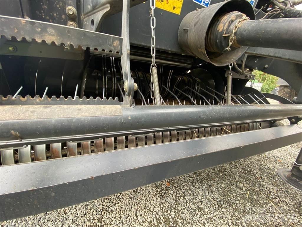 Kuhn VB 2260 圆捆打捆机
