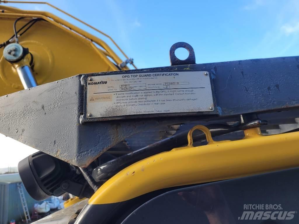 Komatsu PC 210 LC-11 履带挖掘机