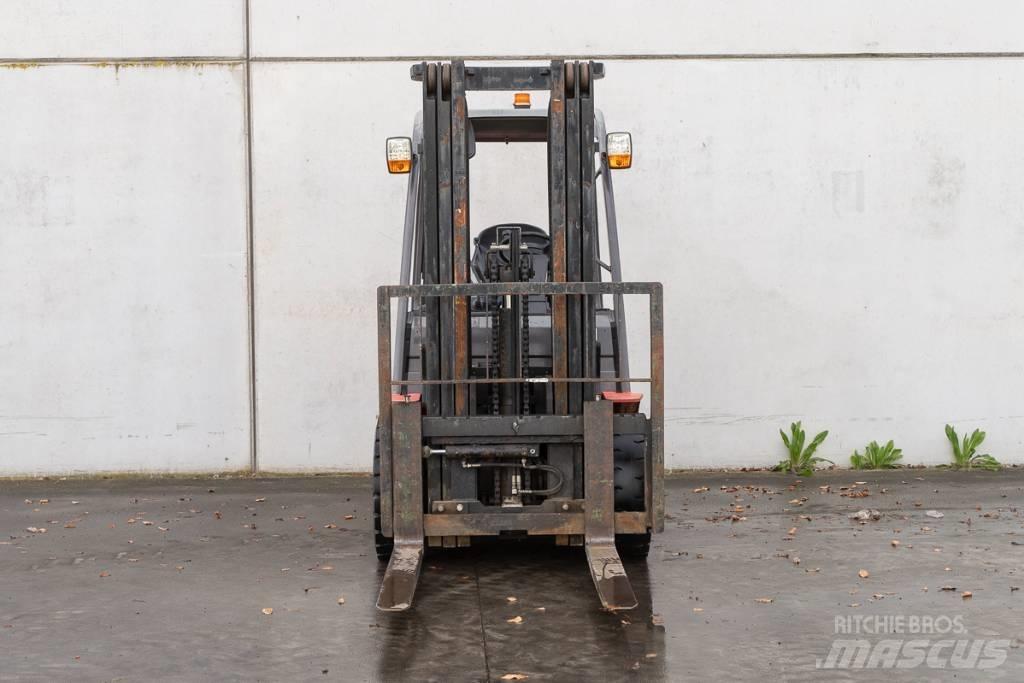 Manitou MI 30 D 柴油叉车