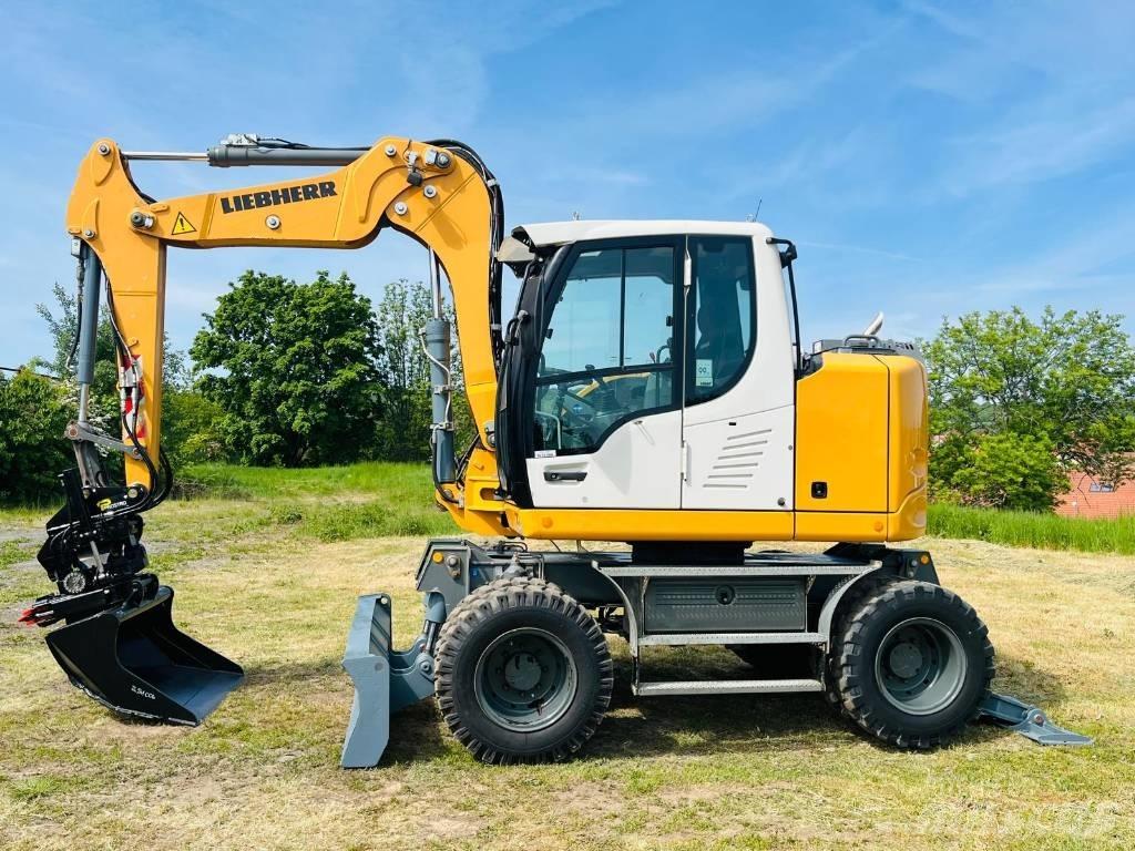 Liebherr A 910 Comp 轮式挖掘机