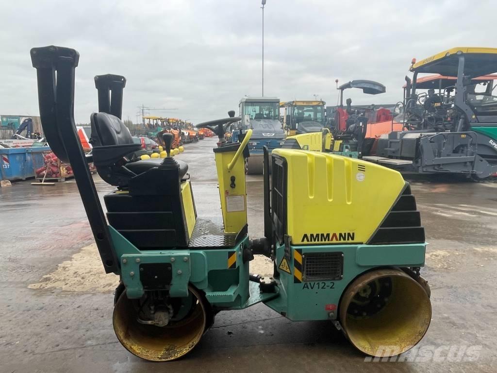 Ammann AV 12-2 双轮压路机