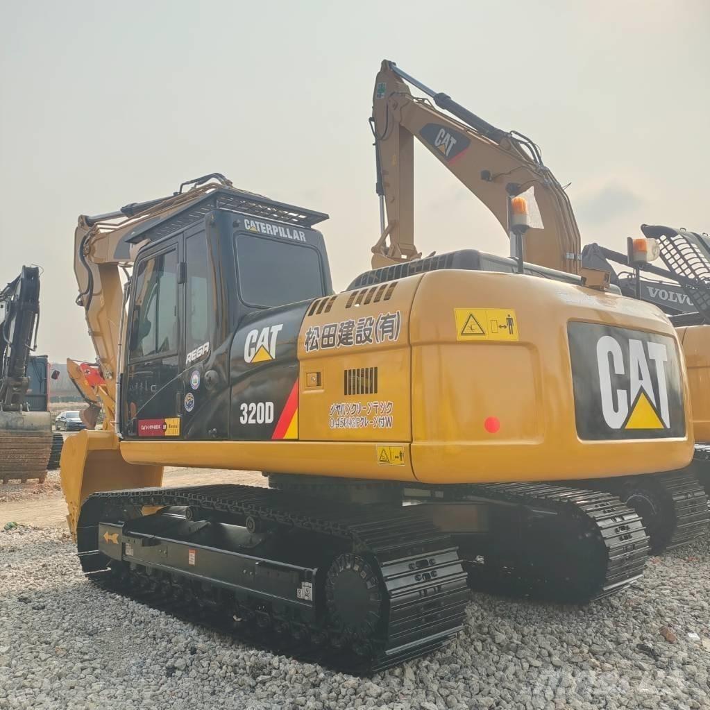 CAT 320 D 履带挖掘机
