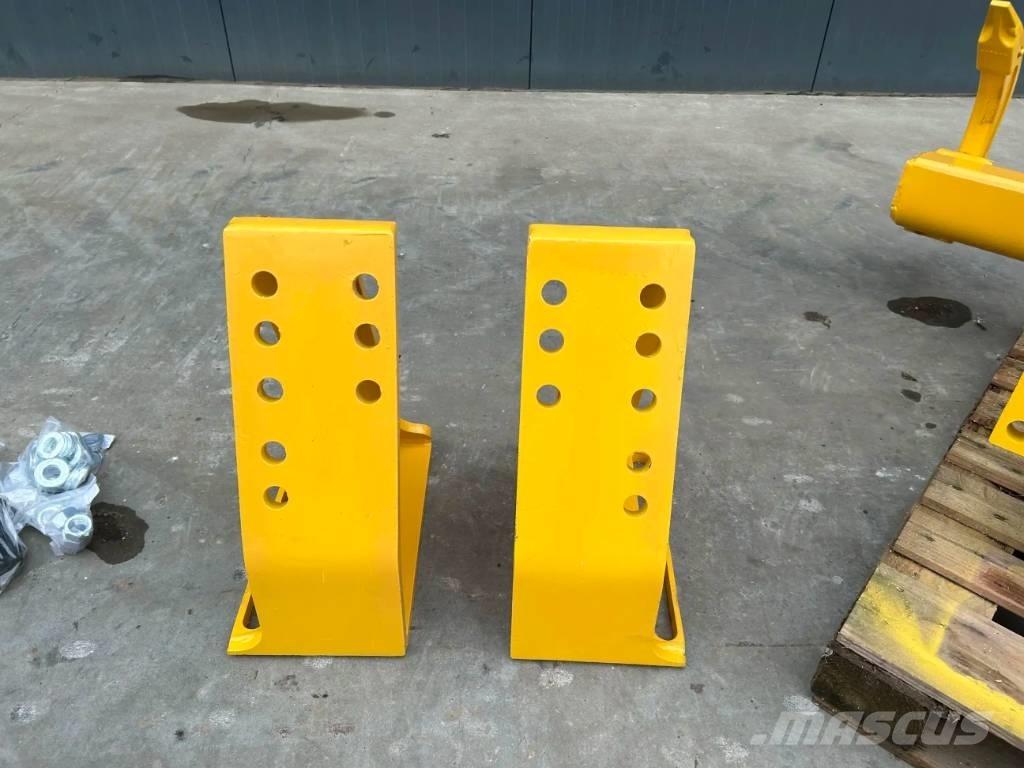 Komatsu D38 松土器