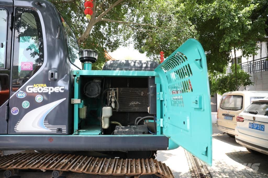 Kobelco SK140-8 中型挖掘机