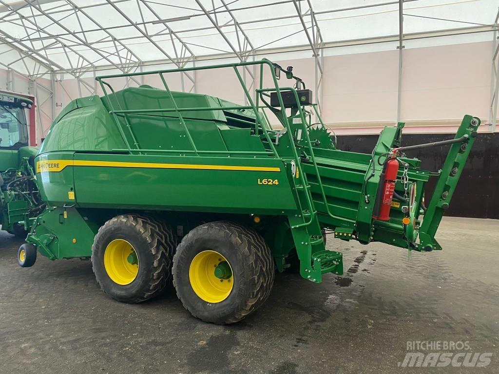 John Deere L624 方捆打捆机