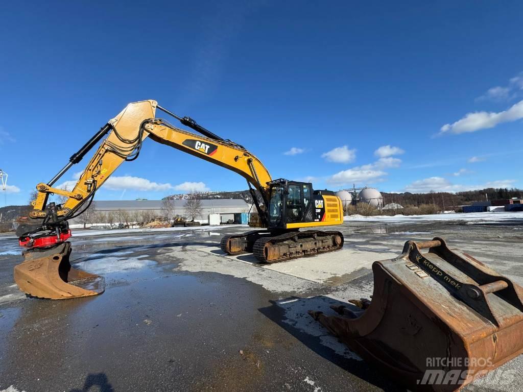 CAT 330FL 履带挖掘机
