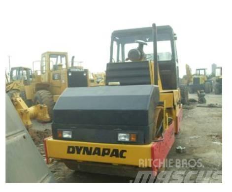 Dynapac CC 422 双轮压路机