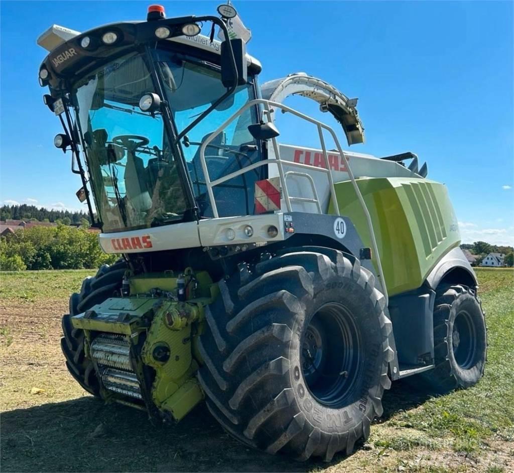 CLAAS Jaguar 980 自走式青贮饲料收割机