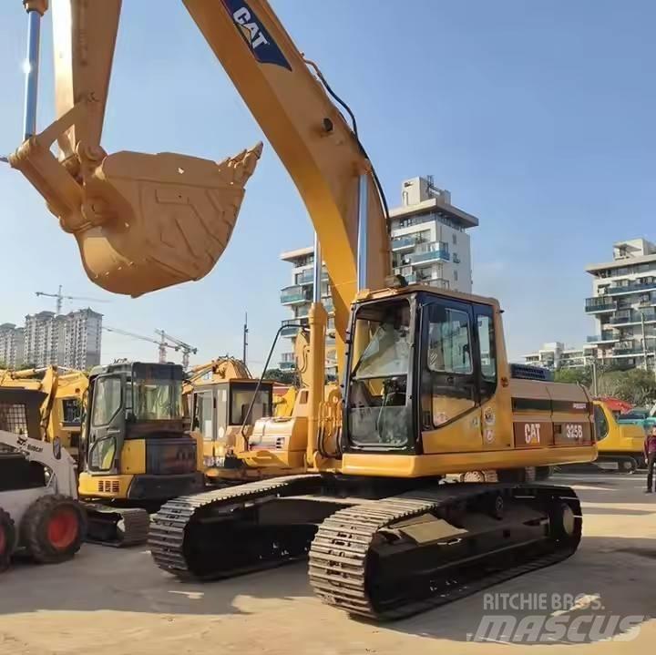 CAT CAT323B 中型挖掘机