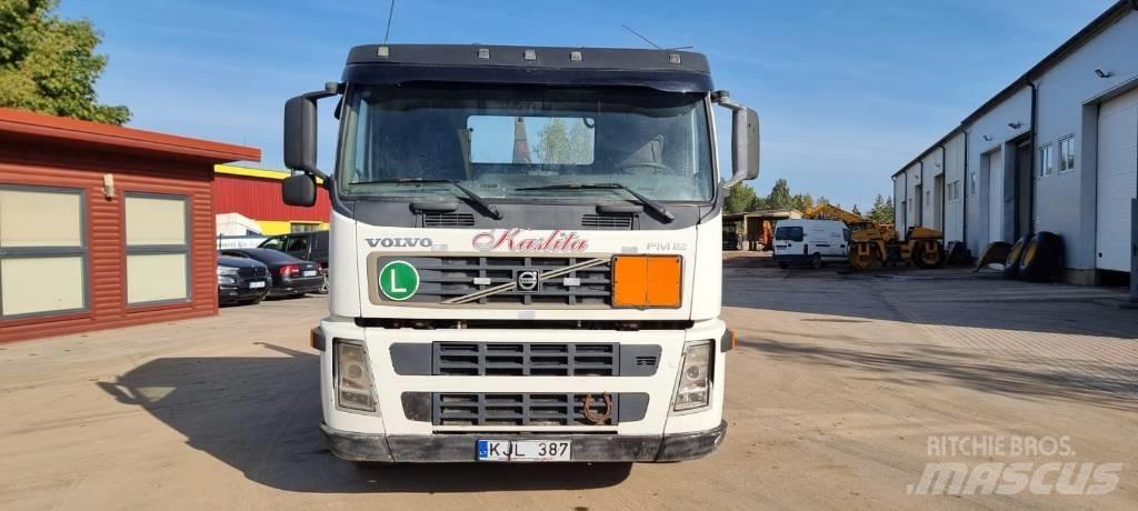 Volvo FM 12 工程吊钩车