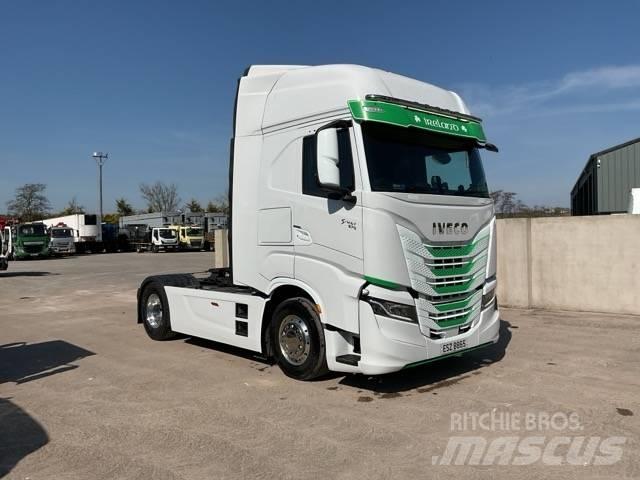 Iveco S-Way 570 牵引车
