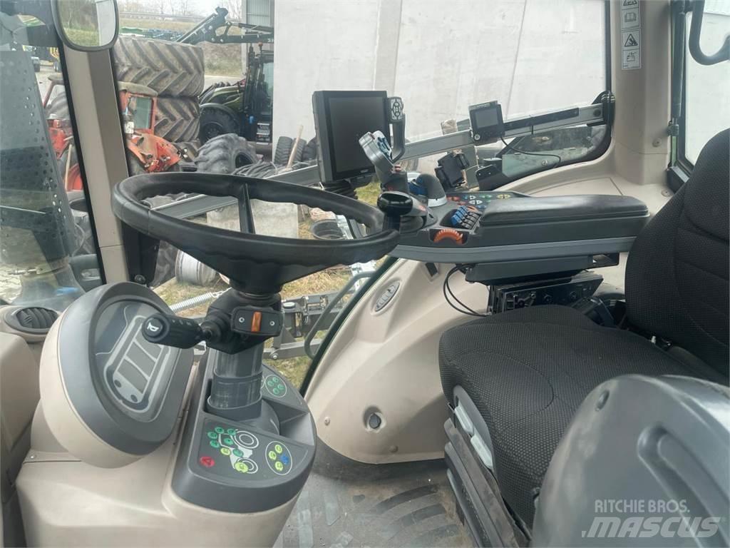 Fendt 933 Vario 拖拉机/农用车