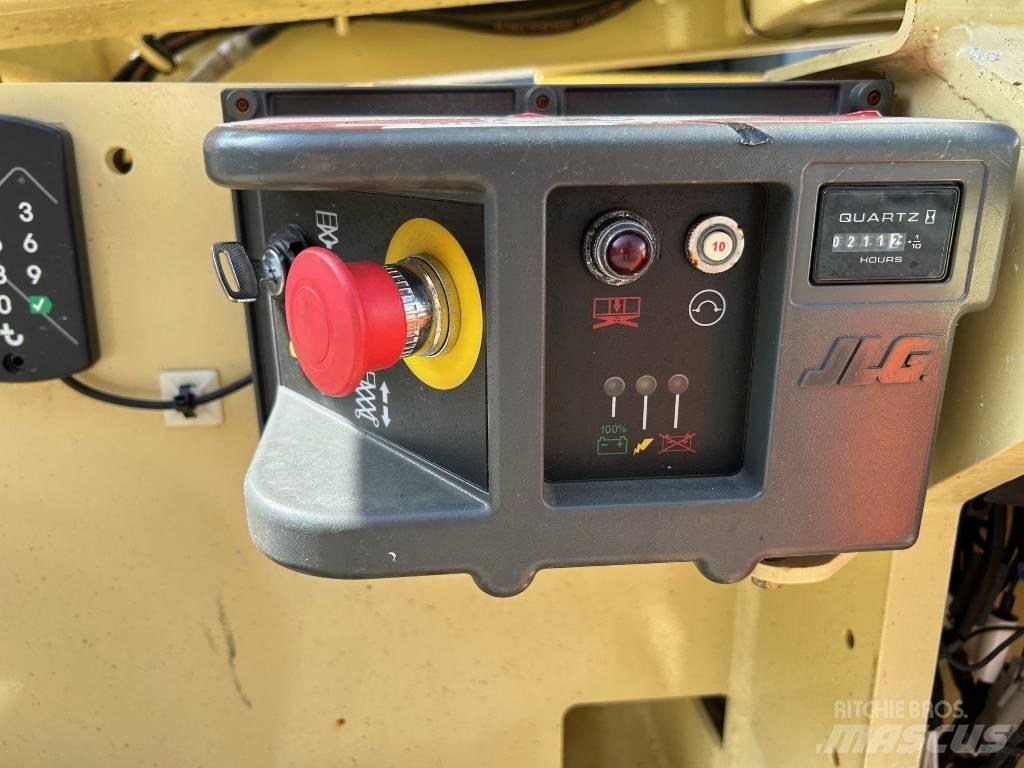 JLG 3246 ES 剪叉式升降机