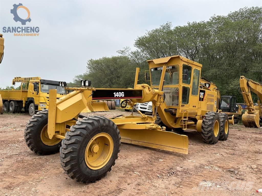 CAT 140 G 平地机/推土机