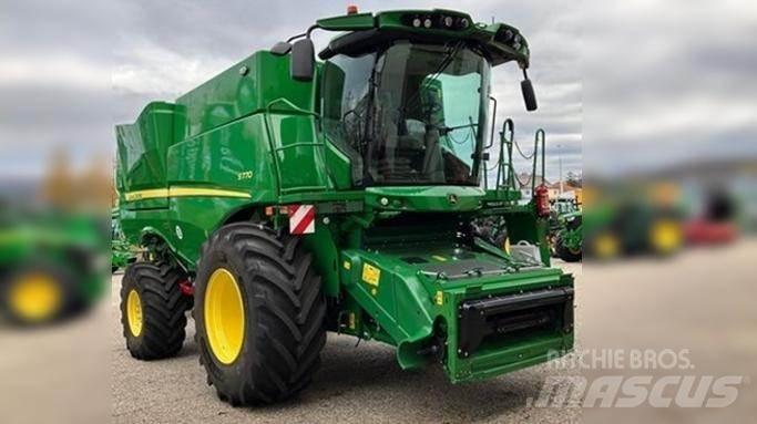 John Deere S770 联合收割机