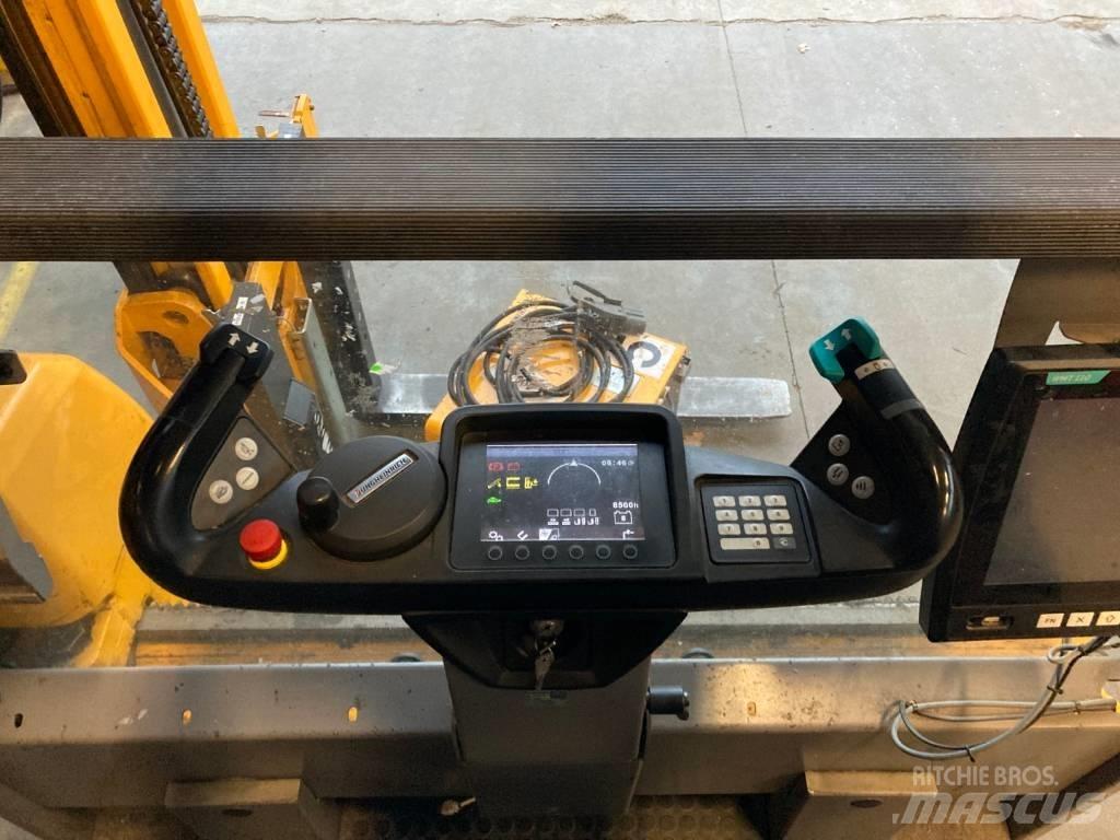 Jungheinrich EKX410 巷道堆垛机