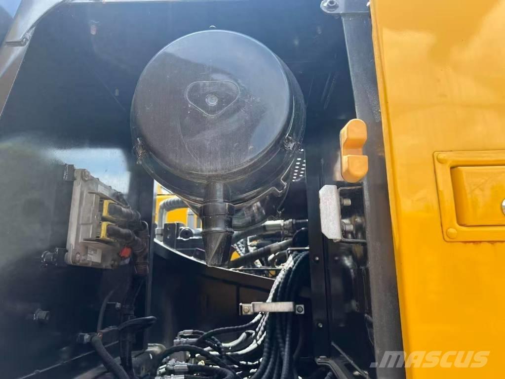 Volvo EC 290 履带挖掘机