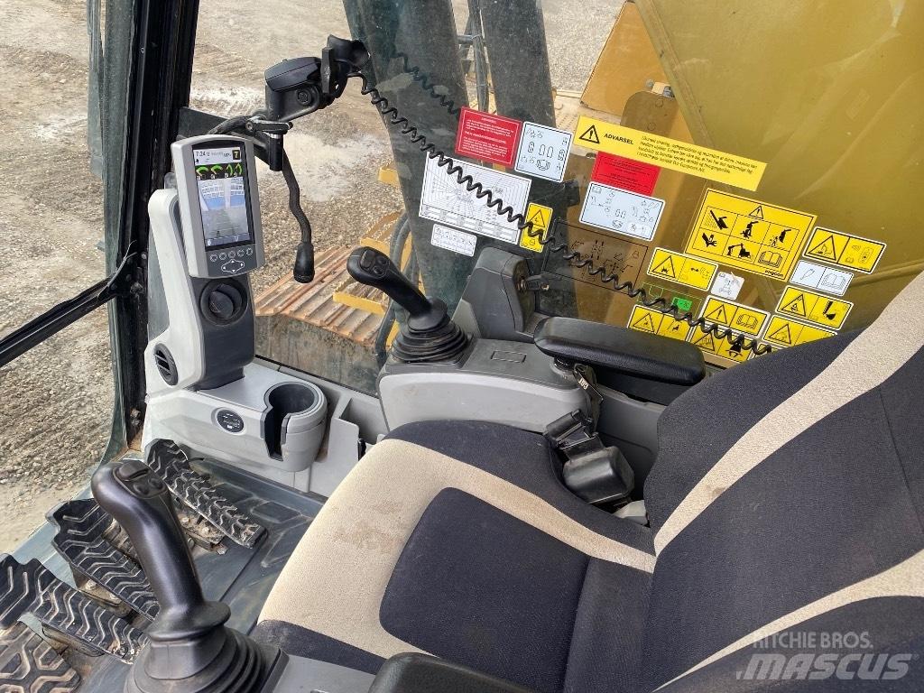 CAT 335 F L CR 履带挖掘机