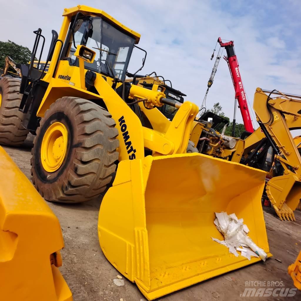 Komatsu WA 470-3 轮式装载机